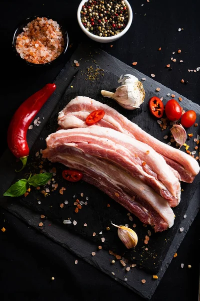Raw Pork Belly Spices Ready Cook Dark Background — Stock Photo, Image