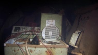 Sualtı enkazı Salem Express 'teki ölü insanların kişisel eşyaları..