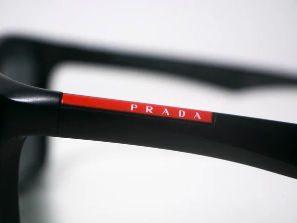 Prada Logo Pair Prada Luxury Sunglasses Imagen De Stock
