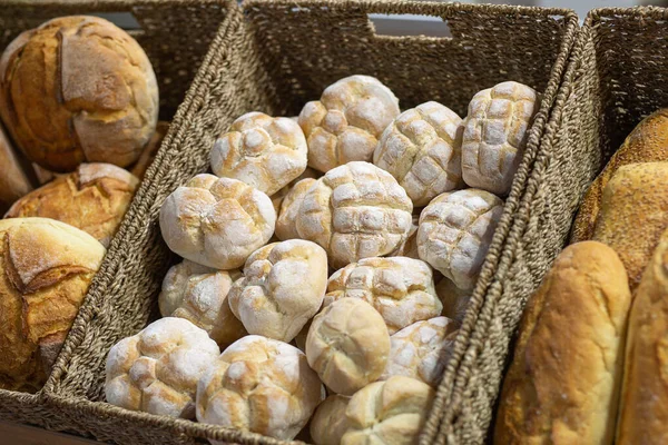 Surtido Varios Tipos Pan Italiano Una Panadería —  Fotos de Stock