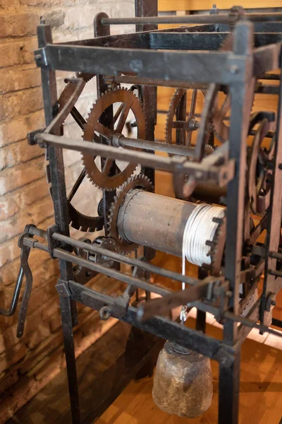 Древние Круговые Железные Механизмы Движения Механических Часов Башни — стоковое фото