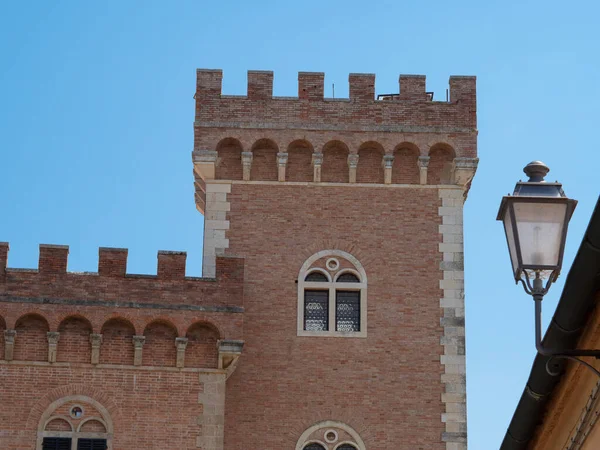 Embattled Tower Medieval Castle Entrance Vesnice Bolgheri — Stock fotografie