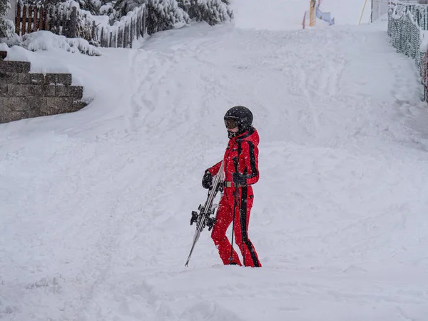 Bolzano Italy February 2022 Girl Helmet Red Ski Suitreturning Day — Foto Stock