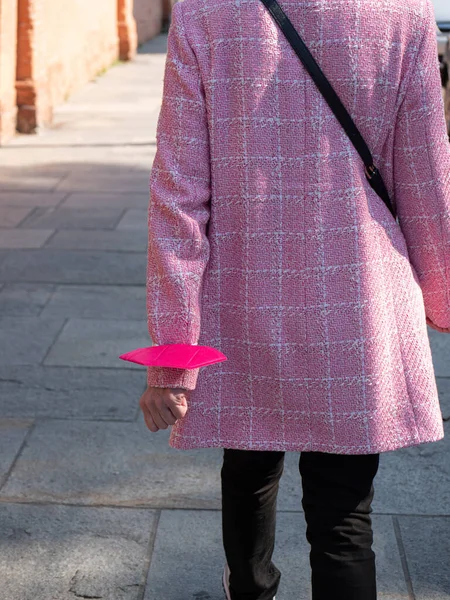 View Lady Pink Jacket Pink Protective Mask Stuffed Her Arm — Stock Photo, Image