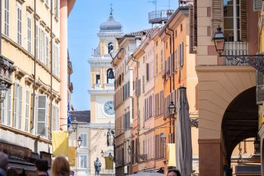 Parma City Center, via Farini and the Central Square: Piazza Garibaldi, Italy.