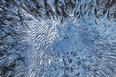 Gümüş filmin dekoratif çizgilerinin soyut arkaplanı