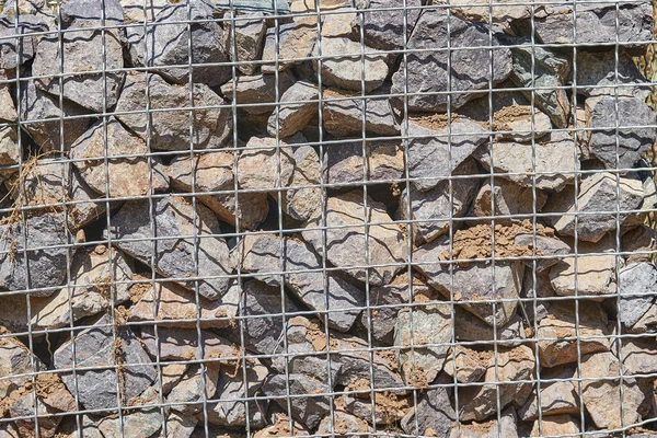 Gaviones Hechos Alambre Acero Fragmentos Roca Fondo Abstracto —  Fotos de Stock