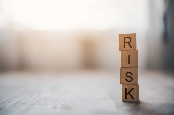 Holzblock Mit Dem Wort Risk Konzept Risikomanagement — Stockfoto