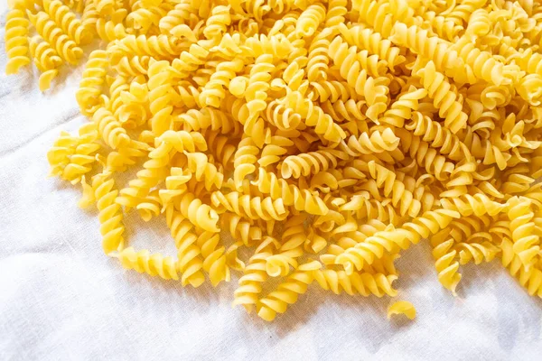 Heap Raw Italian Fusilli Pasta Fusilli Pasta White Background Copy — Zdjęcie stockowe