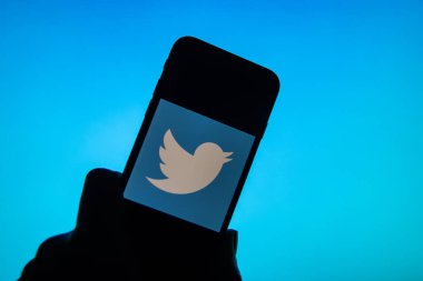 Rheinbach, Almanya 18 Aralık 2021, Bir akıllı telefon ekranında blog servisi 