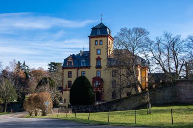 Wachendorf, Almanya 12 Şubat 2022, Wachendorf Şatosu 'nun güneş ışığı manzarası