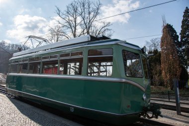 Koenigswinter, Almanya 7 Mart 2022, Drachenfelsbahn, Koenigswinter durağında