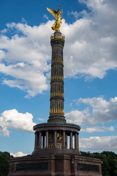 Метровая Колонна Победы Берлине — стоковое фото