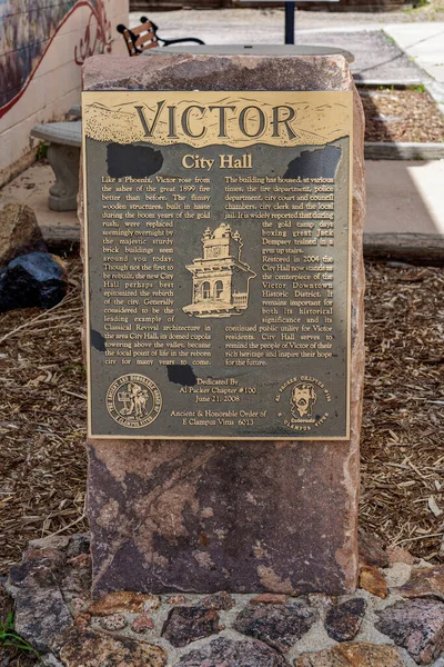 ビクター 7月9 2022 アメリカ西部の遺産の保存に専念する社会Eクランパス ヴィートによって置かれたこの兆候は ビクター市役所の歴史を伝えます — ストック写真