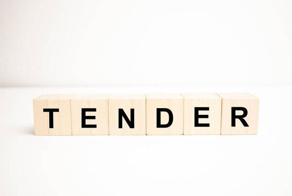 тендерная концепция на деревянных кубиках. Концепция бизнеса