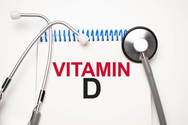 Kağıtta steteskopla D Kelime VITAMIN