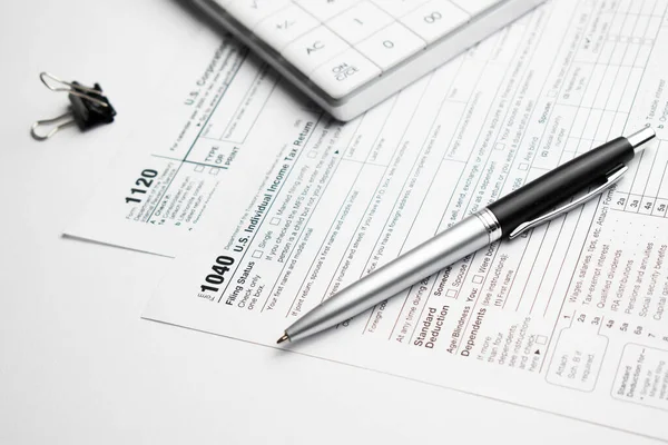 Długopis Nas Formularz Podatkowy Tło Pojęcie Dnia Podatkowego — Zdjęcie stockowe