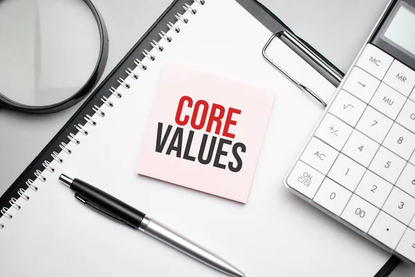 Core Values Notepad Eyeglasses White Pen Financial Concept — 图库照片