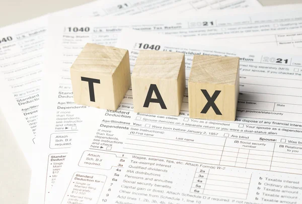 Wooden Cubes 1040 Individual Tax Form Tax Concept — Φωτογραφία Αρχείου