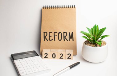 reform 2022 Ofis iş yerinde kağıt not defteri