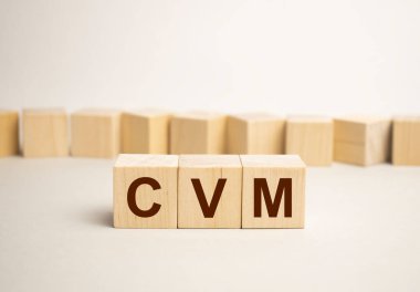 CVM yazılı tahta küpler. İlaçlar. tıbbi konsept