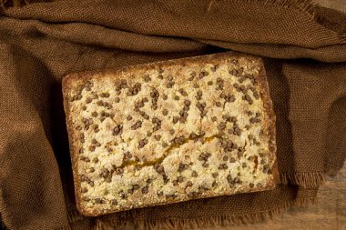 Kare pasta ve çikolata damlası. en üstteki görünüm