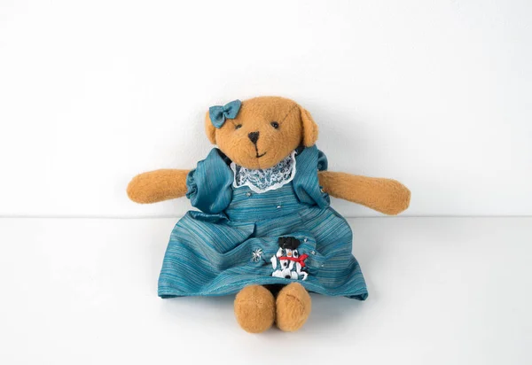 Kleine Zachte Teddyberen Geïsoleerd Witte Achtergrond Vintage Teddybeer Meisje Een — Stockfoto