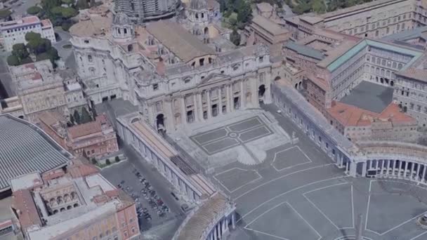 Shooting from a drone of St. Peters Square in the Vatican — Stock Video