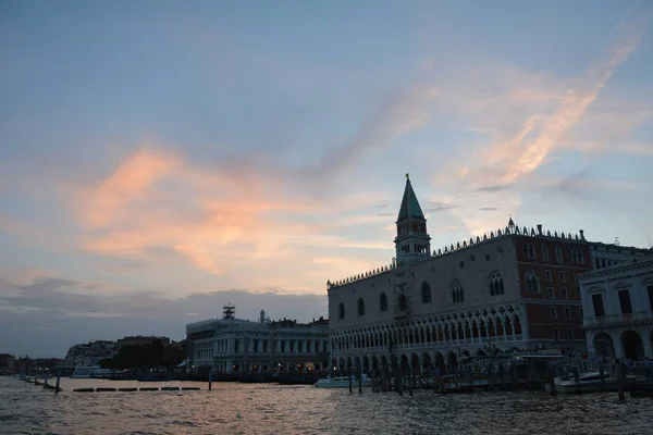 Observando Experimentando Venecia Italia Desde Los Canales Agua Mar Que — Foto de Stock