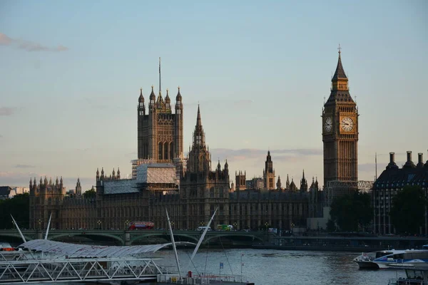 Sunset London Many Historic Buildings Illuminated Setting Sun — Foto de Stock