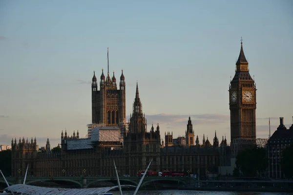 Sunset London Many Historic Buildings Illuminated Setting Sun — Foto de Stock