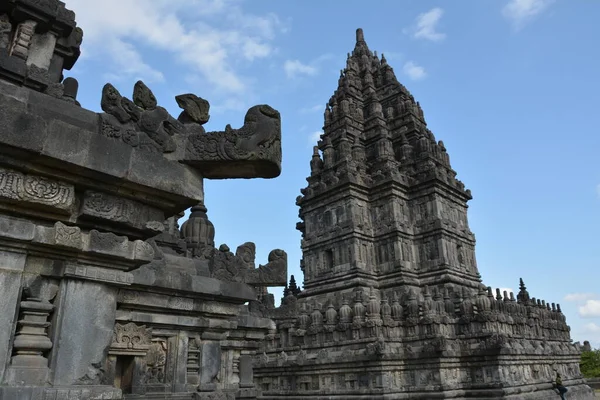 Prozkoumání Antického Chrámu Prambanán Sewu Centra Java Indonésie Při Západu — Stock fotografie