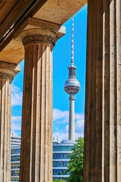 Berlin Deutschland April 2020 Blick Durch Historische Arkaden Auf Der — Stockfoto