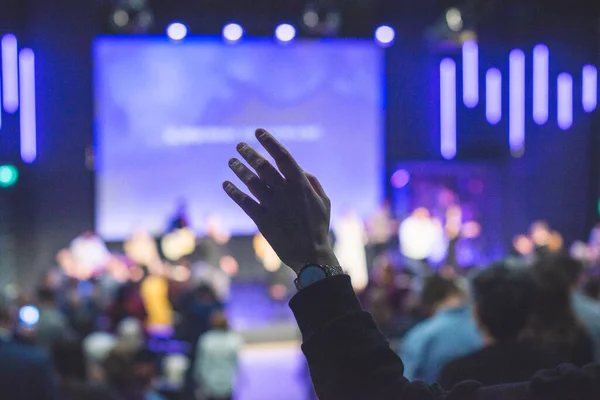 Manos Aire Gente Que Alaba Dios Servicio Iglesia — Foto de Stock