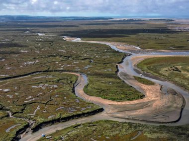 Stiffkey yakınlarındaki Norfolk sahilindeki tuzlu bataklıklar.