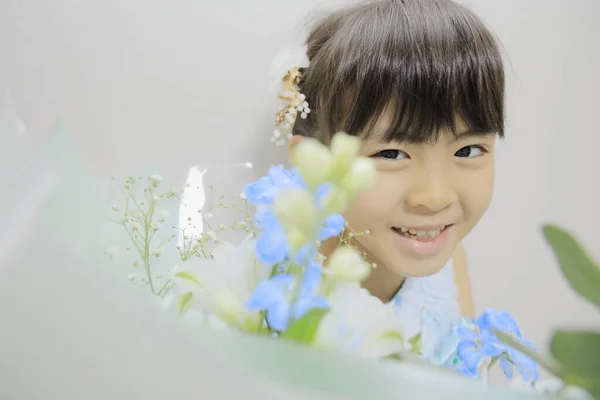 Japanese Girl Dress Bouquet Years Old — Foto Stock