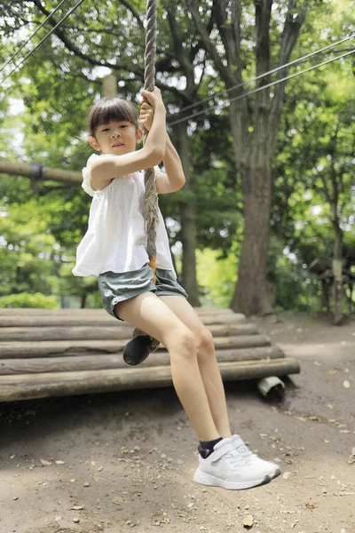 Японська Студентка Грає Лисицею Років — стокове фото
