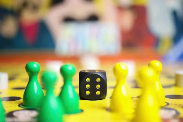 Viersen Germany May 2021 View Yellow Gameboard Colorful Figures Dice — Stockfoto