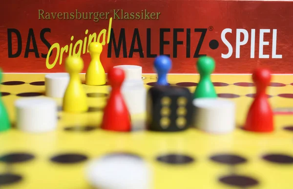 Viersen Germany May 2021 View Yellow Gameboard Colorful Figures Dice — Stockfoto