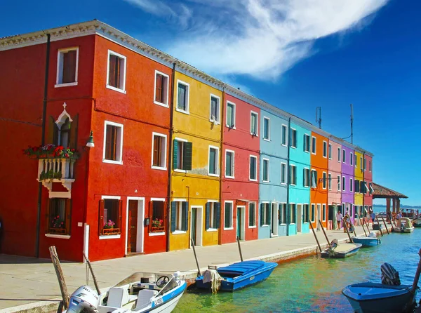 Venedig Burano Italien Mai 2019 Blick Auf Helle Bunte Häuser — Stockfoto