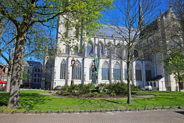 Yalancı Sint Gummaruskerk Belçika Nisan 2022 Yüzyıldan Kalma Roma Katolik — Stok fotoğraf
