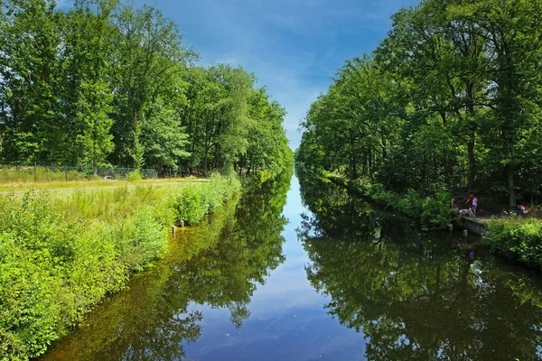 Eindhoven Holanda Julho 2022 Belo Canal Água Holandês Eindhovensche Kanaal — Fotografia de Stock