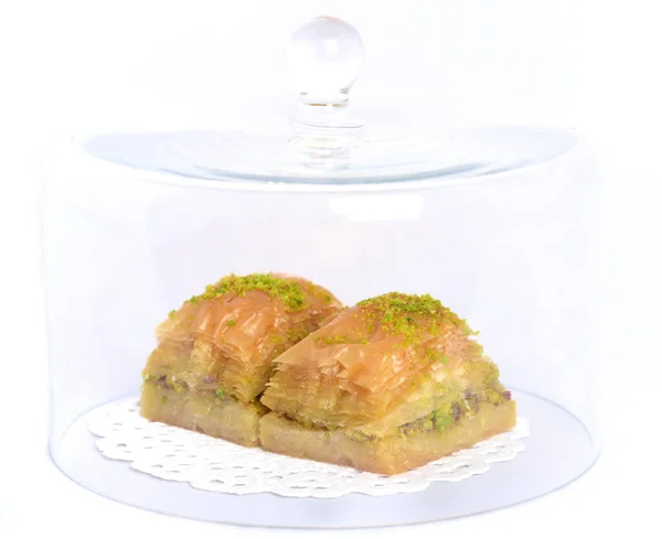 Fresh Baklava Oriental Pastry Made Puff Pastry Nuts Lies Glass — Stockfoto