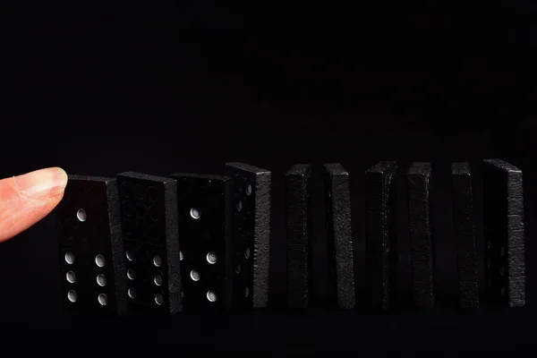Κοντινό Πλάνο Των Μαύρων Ντόμινο Που Στέκονται Δίπλα Δίπλα Ένα — Φωτογραφία Αρχείου