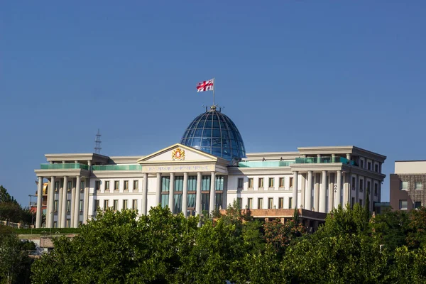 Präsidentenpalast von Georgien in Tiflis. Stockfoto