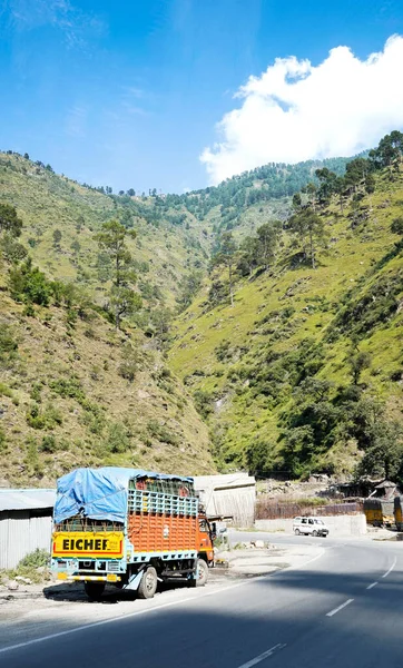 Sonamarg kaşmir 'in güzel manzarası