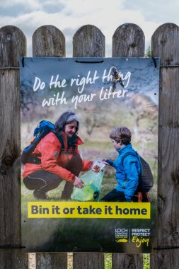 Lomond Gölü, İskoçya - 25 Temmuz 2021: Lomond Gölü ve Trossachs Ulusal Parkı, Balloch, İskoçya