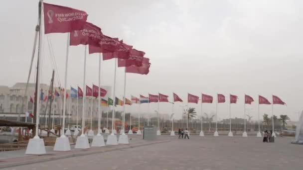 Doha Qatar Januari 2022 Fifa World Cup 2022 Qatar Vlaggen — Stockvideo