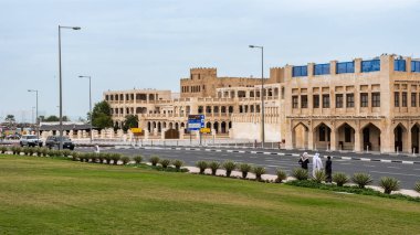 Doha, Katar - 15 Ocak 2022: Katar Falcon Souq, Doha, Katar 'da mimari