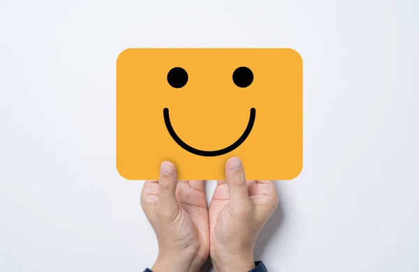 Hand Holding Give Yellow Card Smile Face Positive Thinking Mindset — Stock Photo, Image